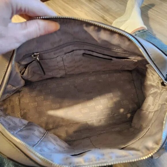 Michael Kors Light Gray Leather Handbag Purse - Picture 12 of 12